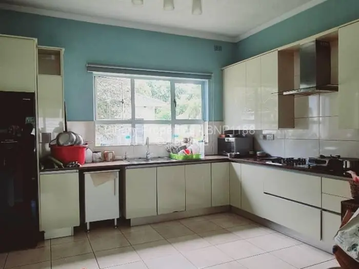 Townhouse/Cluster to Rent in Newlands