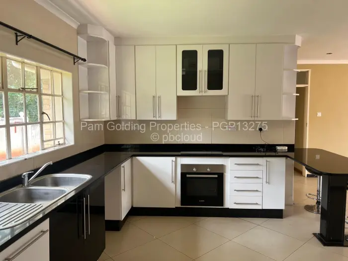 Townhouse/Cluster to Rent in Highlands