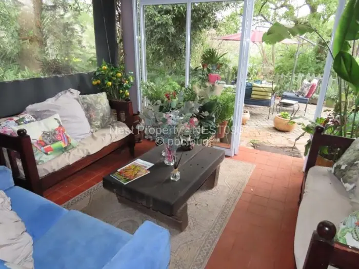 4 Bedroom House to Rent in Glen Lorne