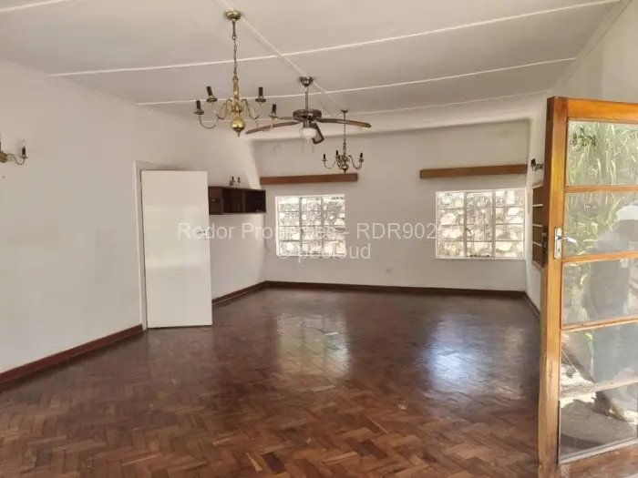 House for Sale in Fortunes Gate, Bulawayo