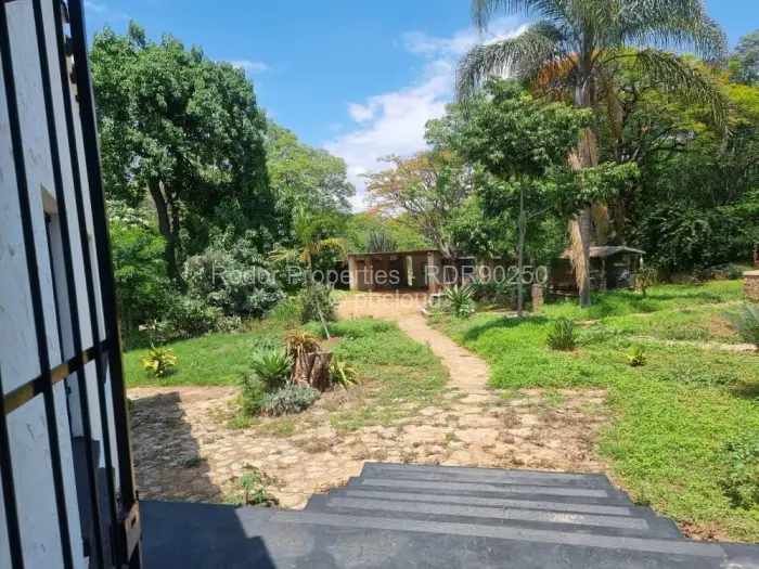 House for Sale in Fortunes Gate, Bulawayo