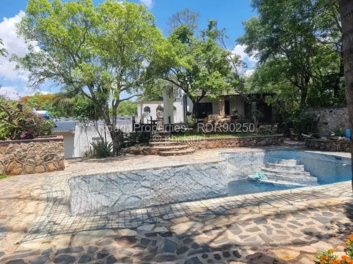 House for Sale in Fortunes Gate, Bulawayo
