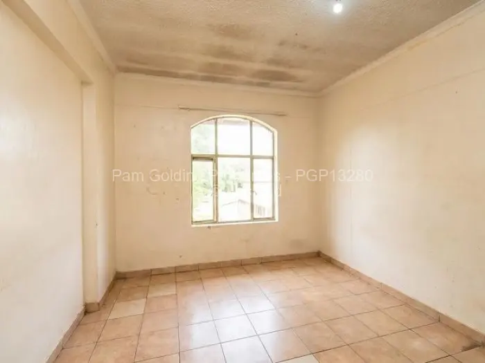 Flat/Apartment for Sale in Eastlea, Harare