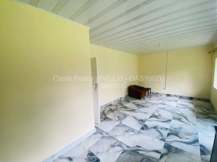 2 Bedroom House to Rent in Chadcombe, Harare