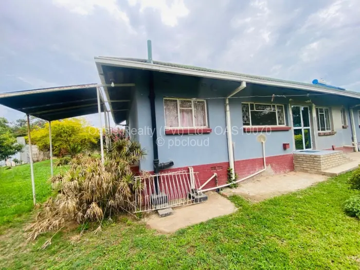 2 Bedroom House to Rent in Chadcombe, Harare