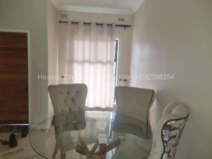 Townhouse/Cluster for Sale in Newlands, Harare