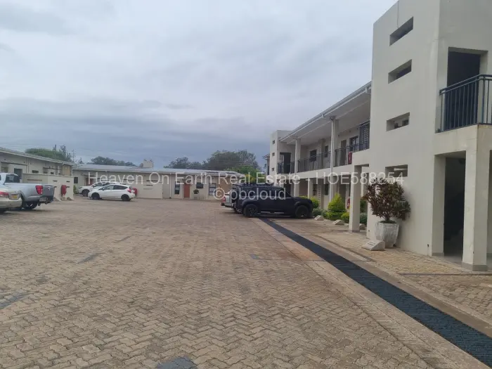 Townhouse/Cluster for Sale in Newlands, Harare