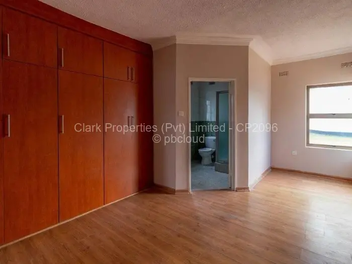 4 Bedroom House for Sale in Gunhill, Harare