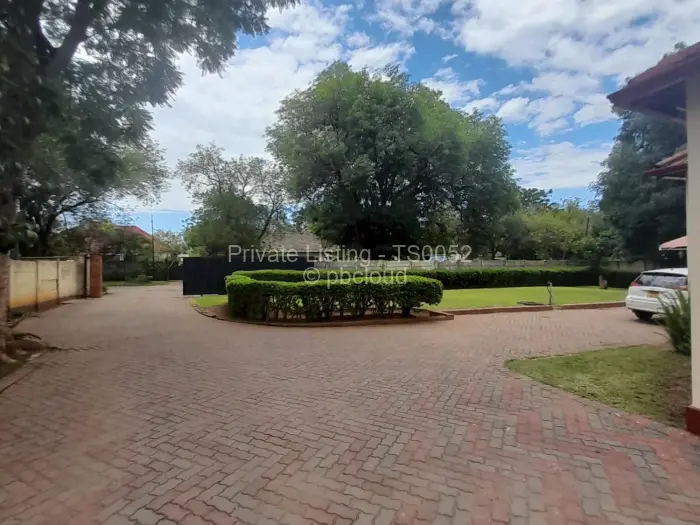 Office to Rent in Eastlea, Harare