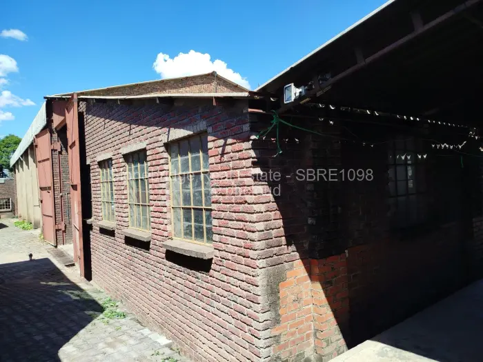 Warehouse/Industrial to Rent in Westondale, Bulawayo