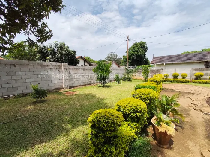 3 Bedroom House for Sale in Ilanda, Bulawayo