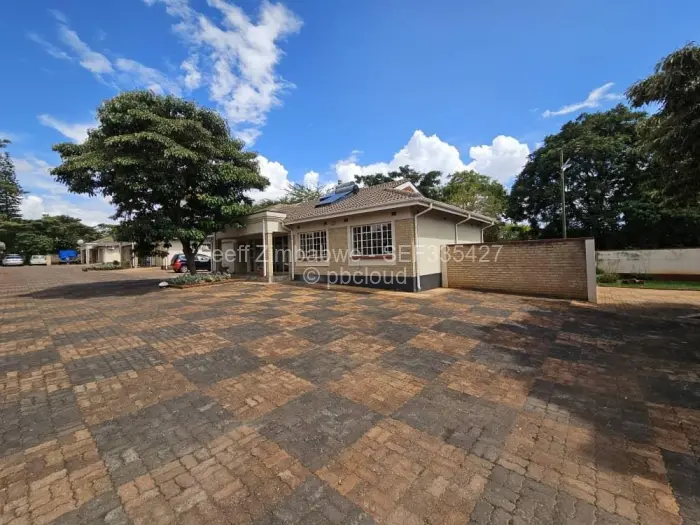 Flat/Apartment to Rent in Greendale North, Harare