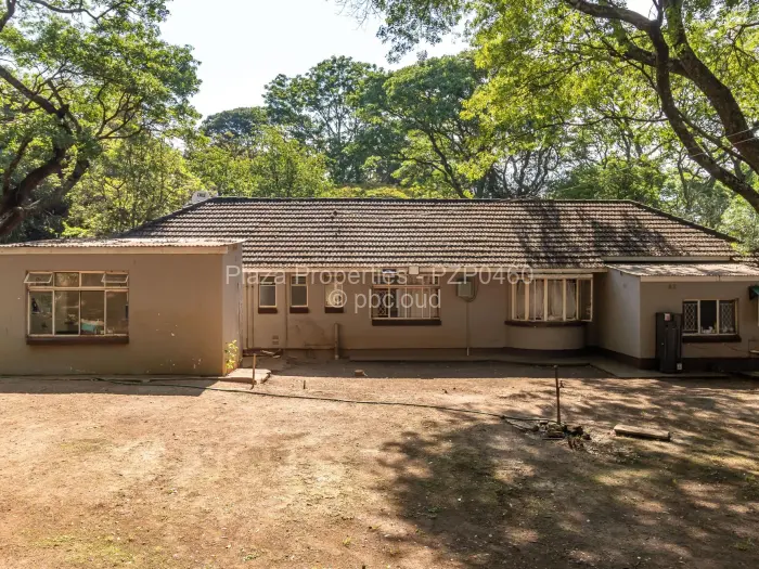 3 Bedroom House to Rent in Chisipite, Harare