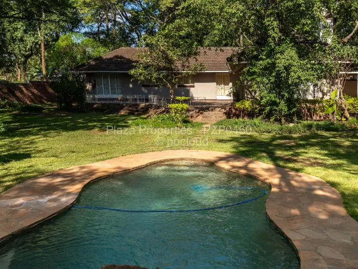 3 Bedroom House to Rent in Chisipite, Harare