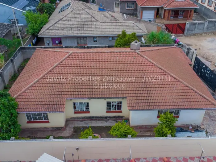 4 Bedroom House for Sale in Mainway Meadows, Harare
