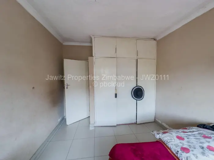 4 Bedroom House for Sale in Mainway Meadows, Harare
