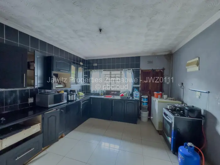 4 Bedroom House for Sale in Mainway Meadows, Harare