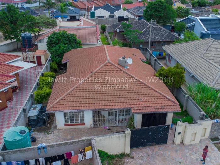 4 Bedroom House for Sale in Mainway Meadows, Harare