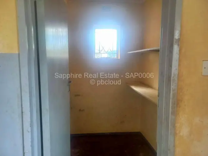 2 Bedroom House for Sale in Harrisvale, Bulawayo