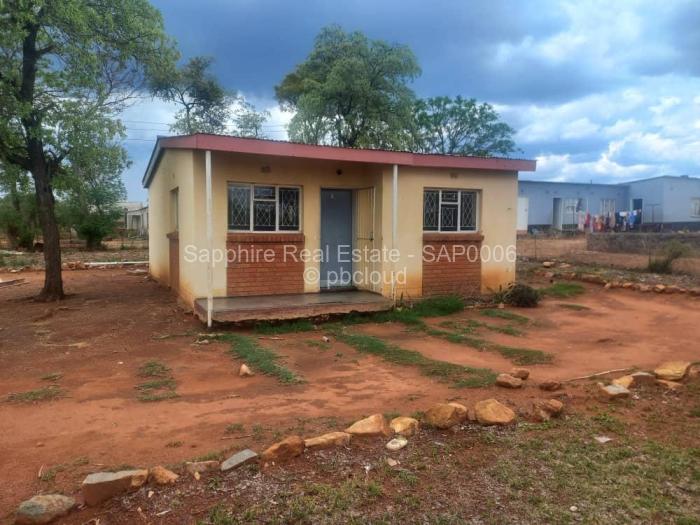 2 Bedroom House for Sale in Harrisvale, Bulawayo