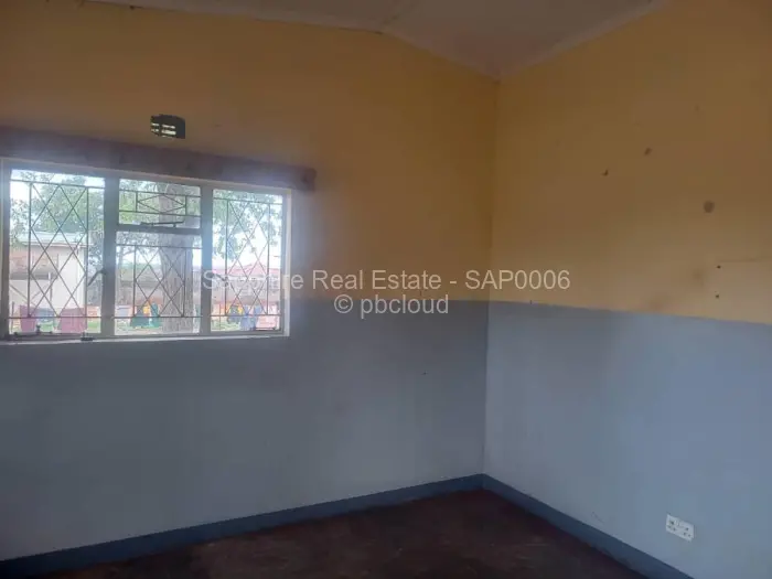 2 Bedroom House for Sale in Harrisvale, Bulawayo