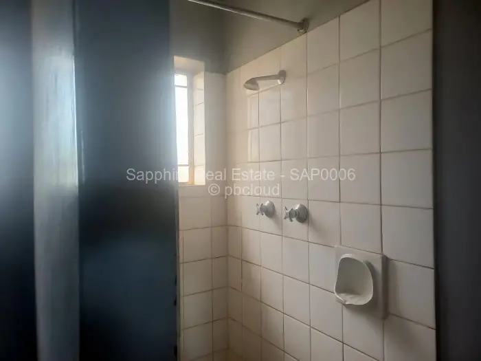 2 Bedroom House for Sale in Harrisvale, Bulawayo