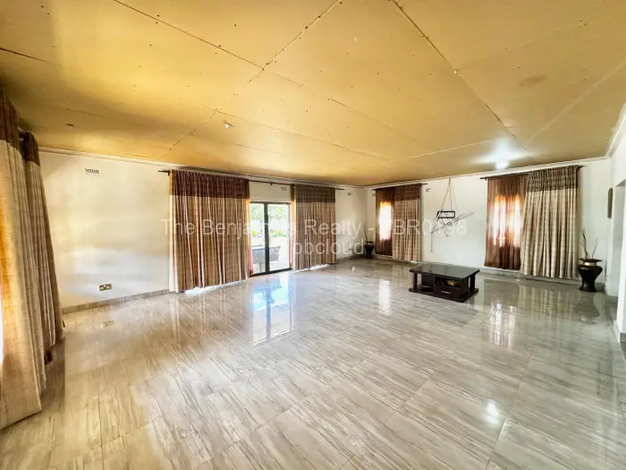 5 Bedroom House for Sale in Galloway, Norton