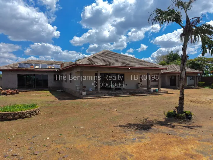 5 Bedroom House for Sale in Galloway, Norton