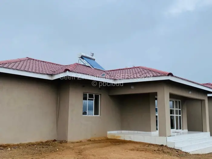12 Bedroom House for Sale in Adelaide Pk Gweru, Gweru
