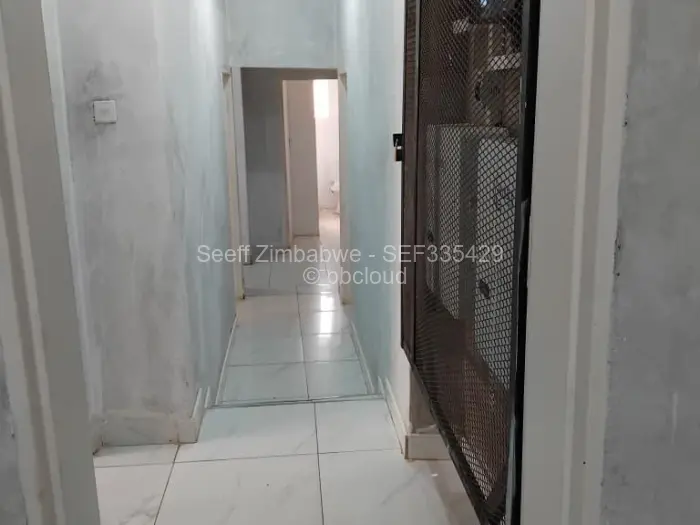 12 Bedroom House for Sale in Adelaide Pk Gweru, Gweru