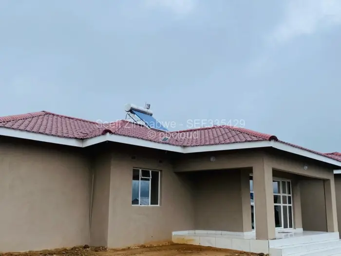 12 Bedroom House for Sale in Adelaide Pk Gweru, Gweru