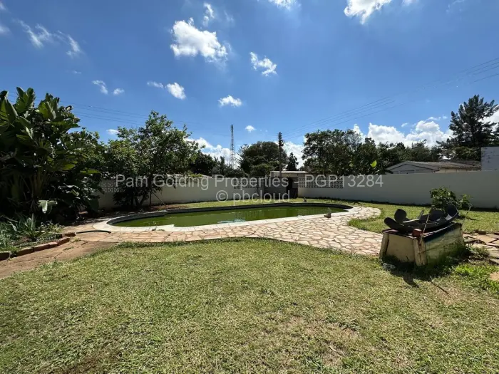 3 Bedroom House for Sale in Hillcrest, Bulawayo