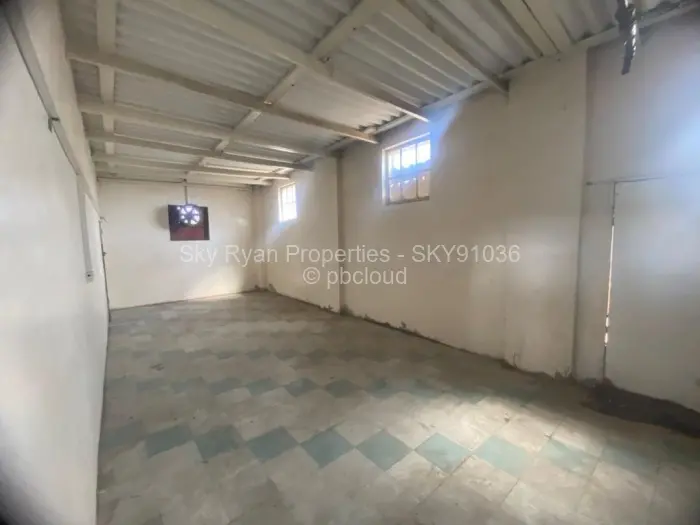 Warehouse/Industrial for Sale in Ruwa, Ruwa