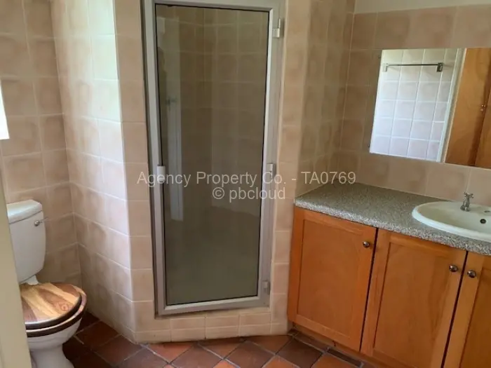 Townhouse/Cluster to Rent in Borrowdale Brooke, Harare