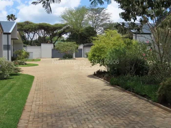 Townhouse/Cluster to Rent in Greendale, Harare