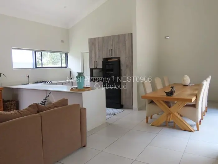 Townhouse/Cluster to Rent in Greendale, Harare