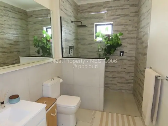 Townhouse/Cluster to Rent in Greendale, Harare