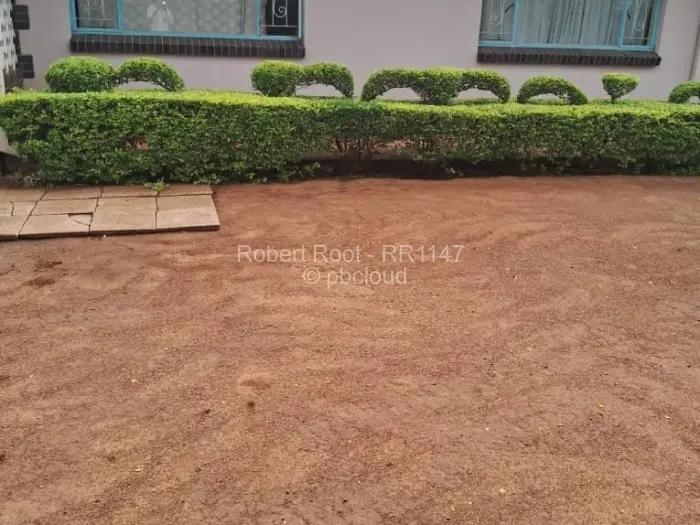 3 Bedroom House for Sale in Matsheumhlope, Bulawayo