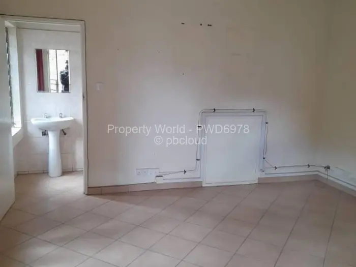 Warehouse/Industrial to Rent in Msasa, Harare