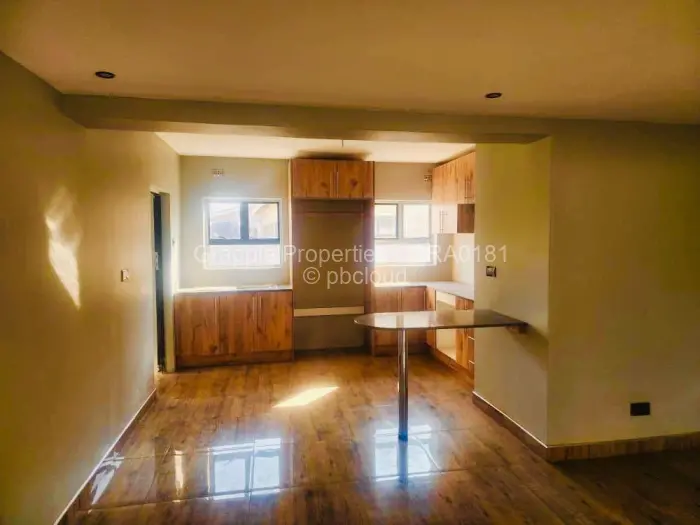 Townhouse/Cluster for Sale in Arlington, Harare