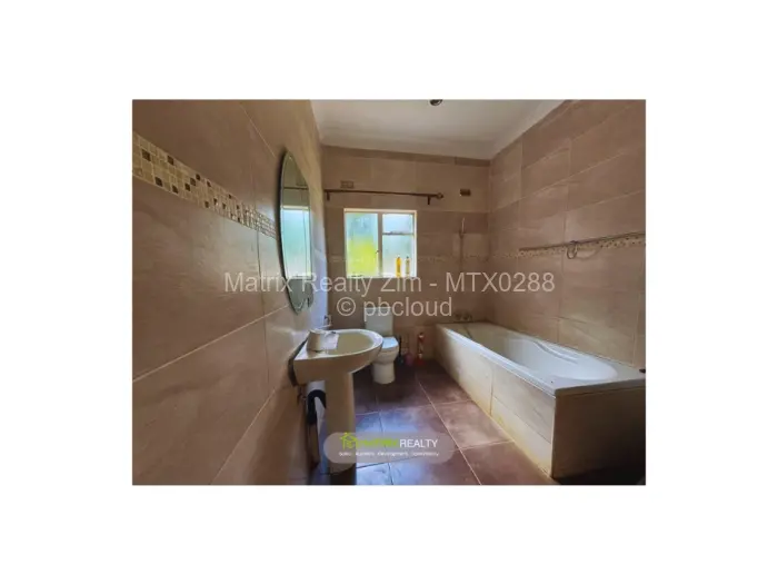 4 Bedroom House for Sale in Helensvale, Harare