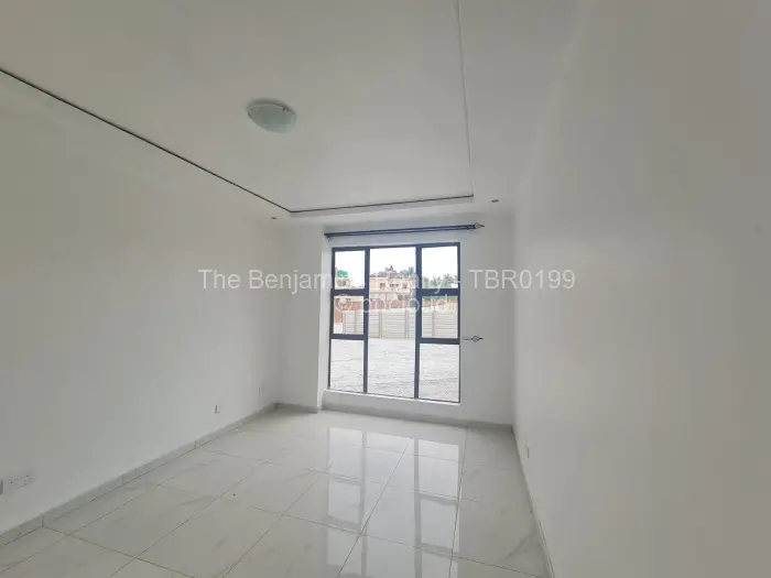 Townhouse/Cluster to Rent in The Grange, Harare