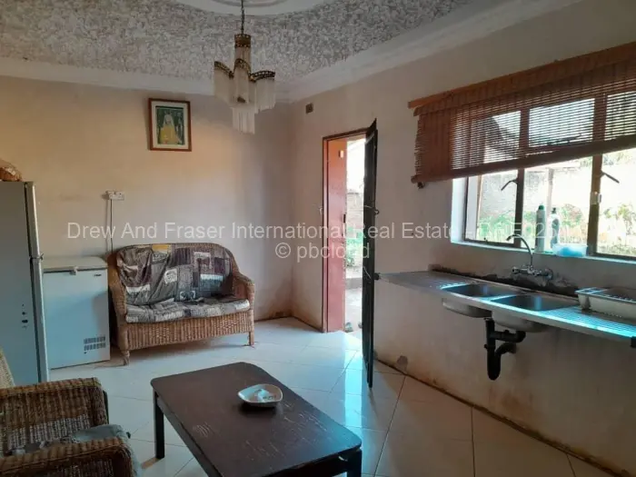 6 Bedroom House for Sale in Bordervale, Mutare