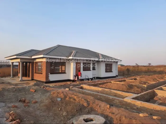 4 Bedroom House for Sale in Mvurwi, Mvurwi