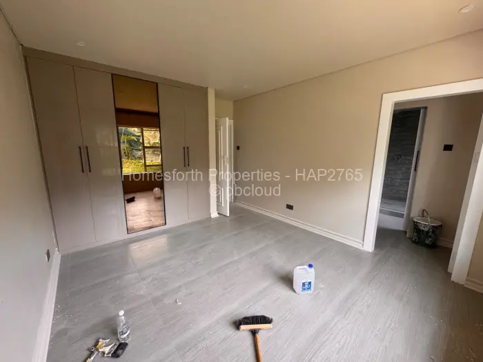 Townhouse/Cluster to Rent in Borrowdale Brooke, Harare