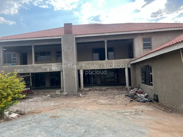 12 Bedroom House for Sale in Rydale Ridge, Harare