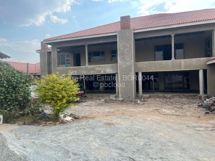 12 Bedroom House for Sale in Rydale Ridge, Harare