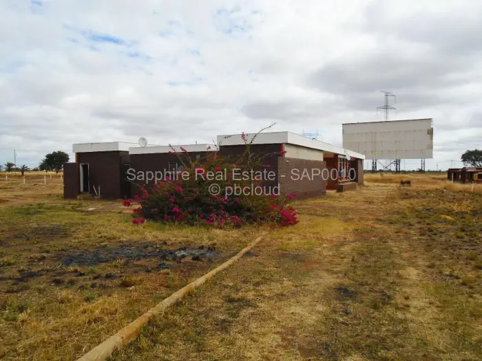 Commercial Stand for Sale in Killarney, Bulawayo