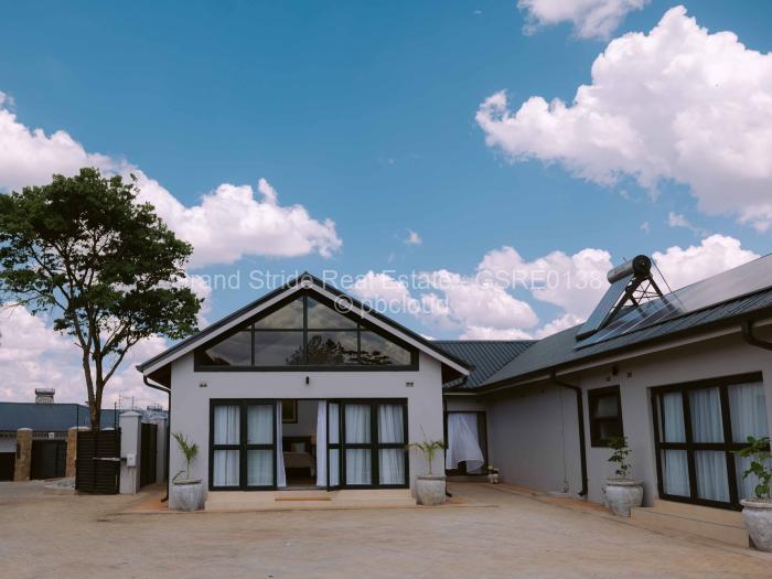 Townhouse/Cluster to Rent in Borrowdale, Harare