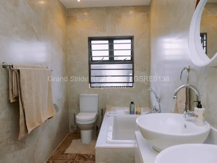 Townhouse/Cluster to Rent in Borrowdale, Harare